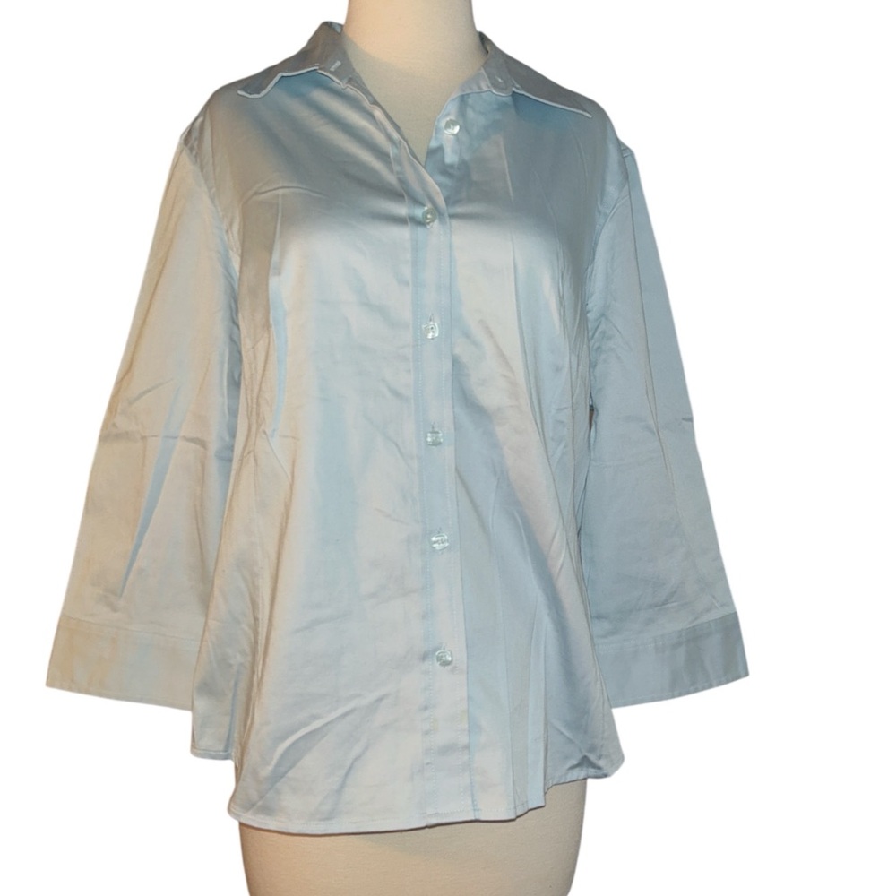 Van Heusen Women's Sky Blue Button-Up Blouse - Stretch